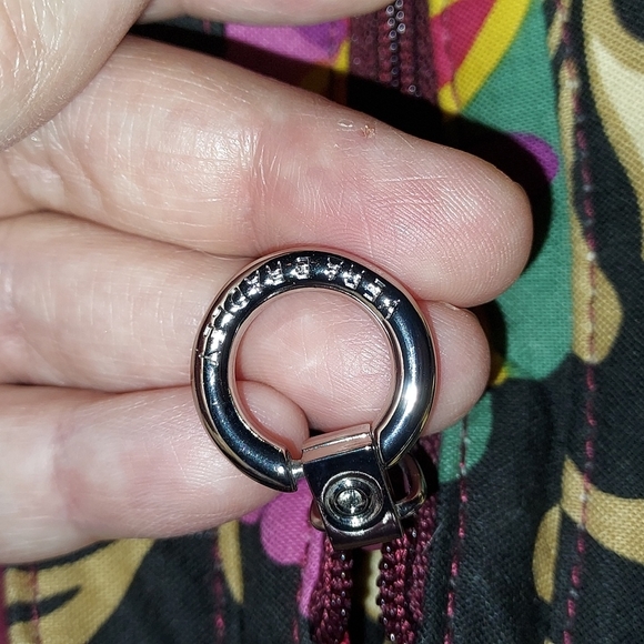 Vera Bradley Zippered Tote Bag in several different patterns! - Picture 6 of 9